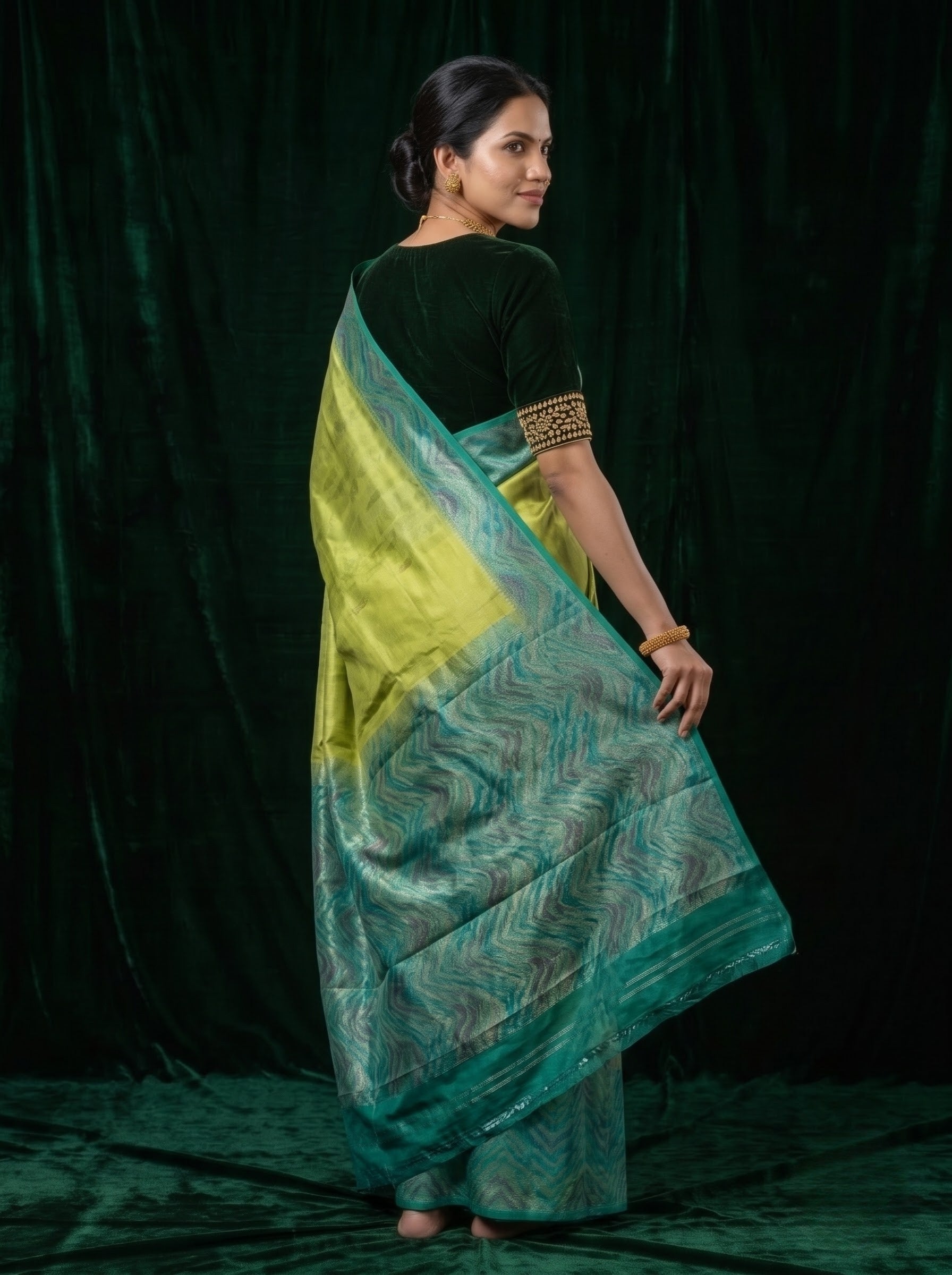 Lime Green Kanchipuram Silk Saree with Sea Green Woven Pallu