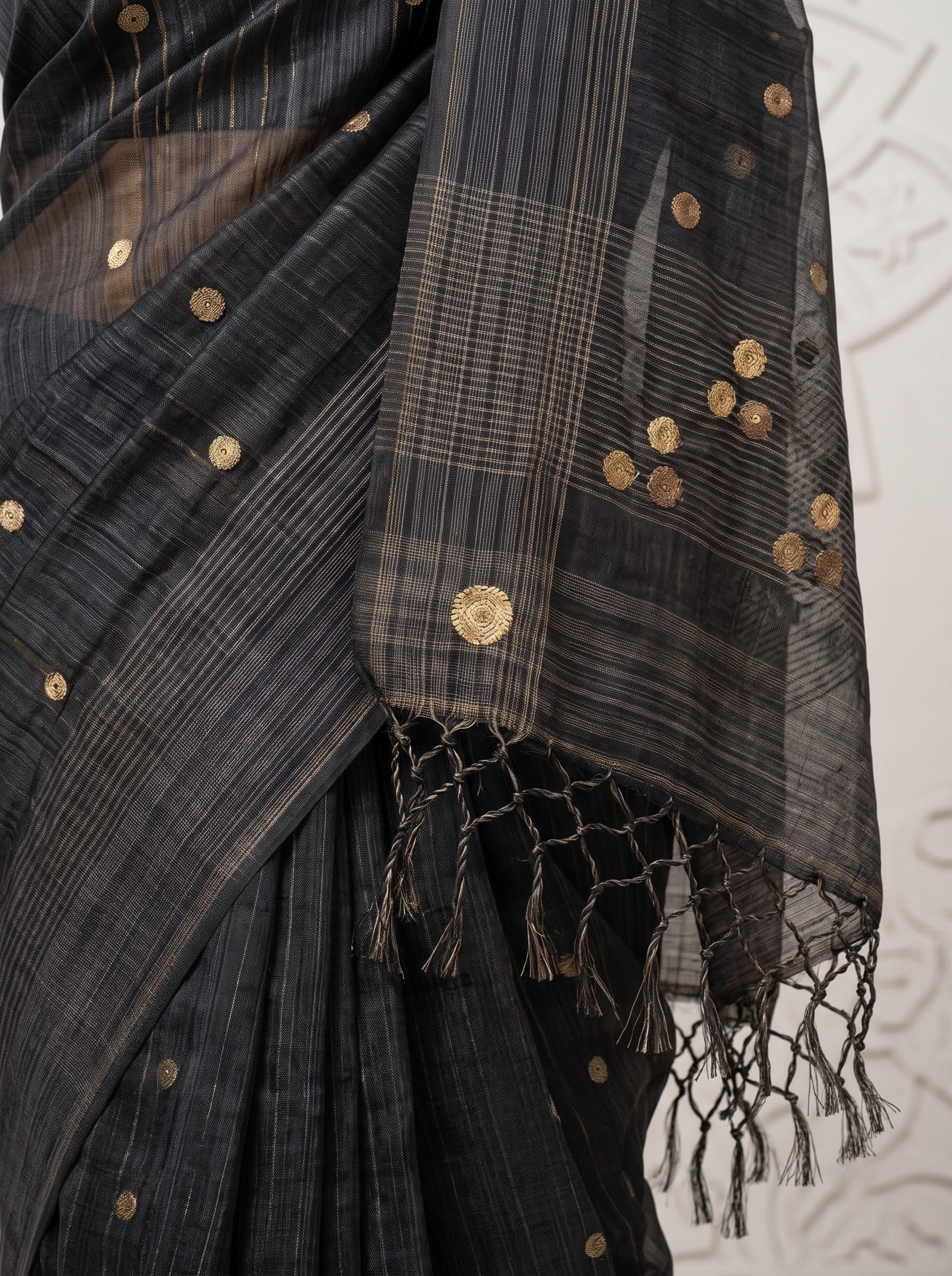 Bilou Saree - Elegant Drape for Festive & Wedding Wear
