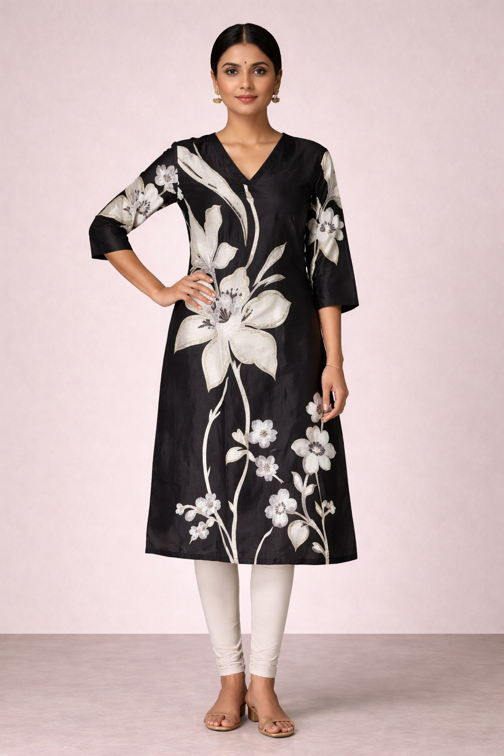 Women Black Floral Printed Cotton Kurti – Elegant Casual & Office Wear Ethnic Kurti