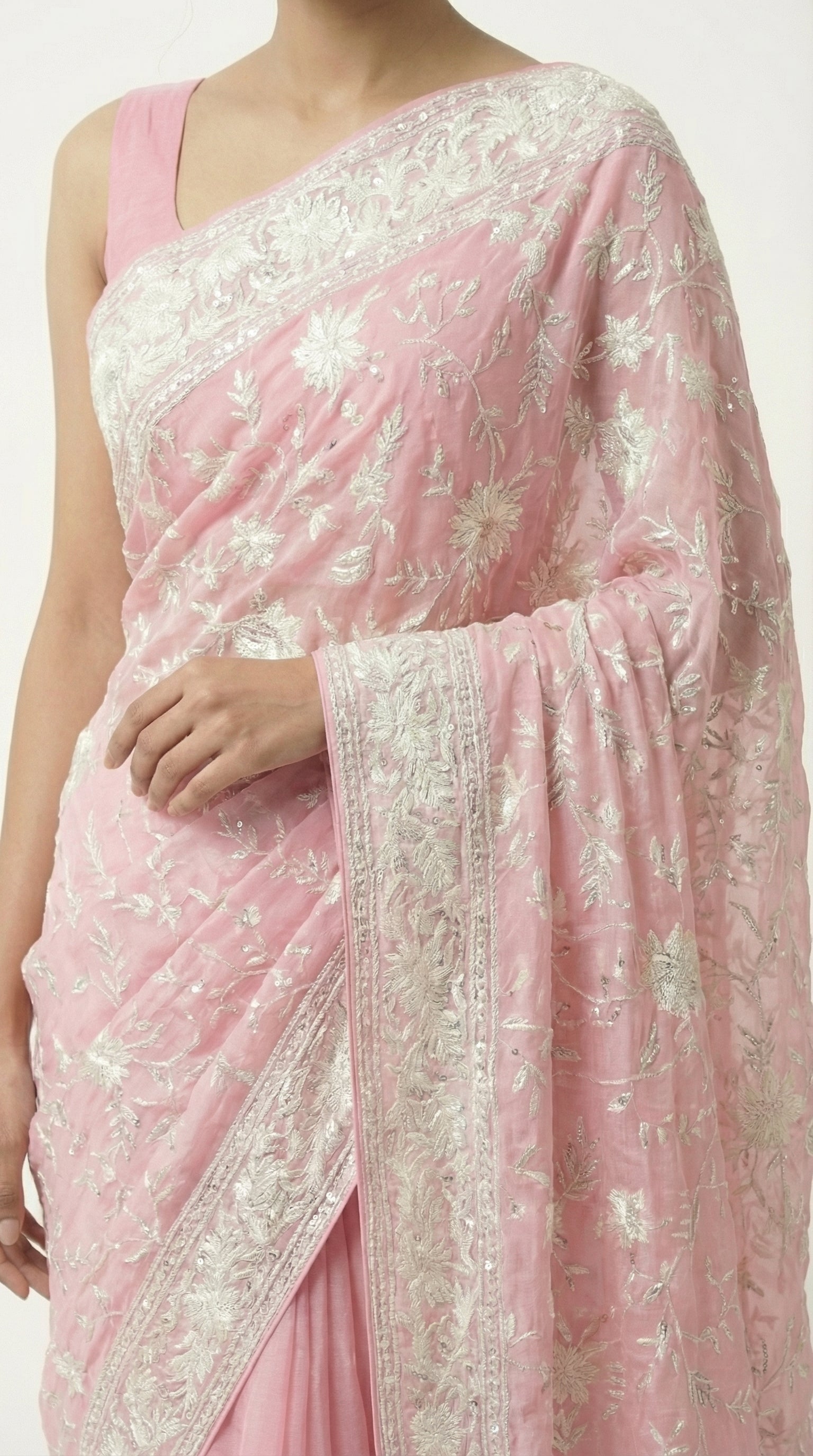 DIVA Pink Crepe Saree with All-Over White Floral Embroidery