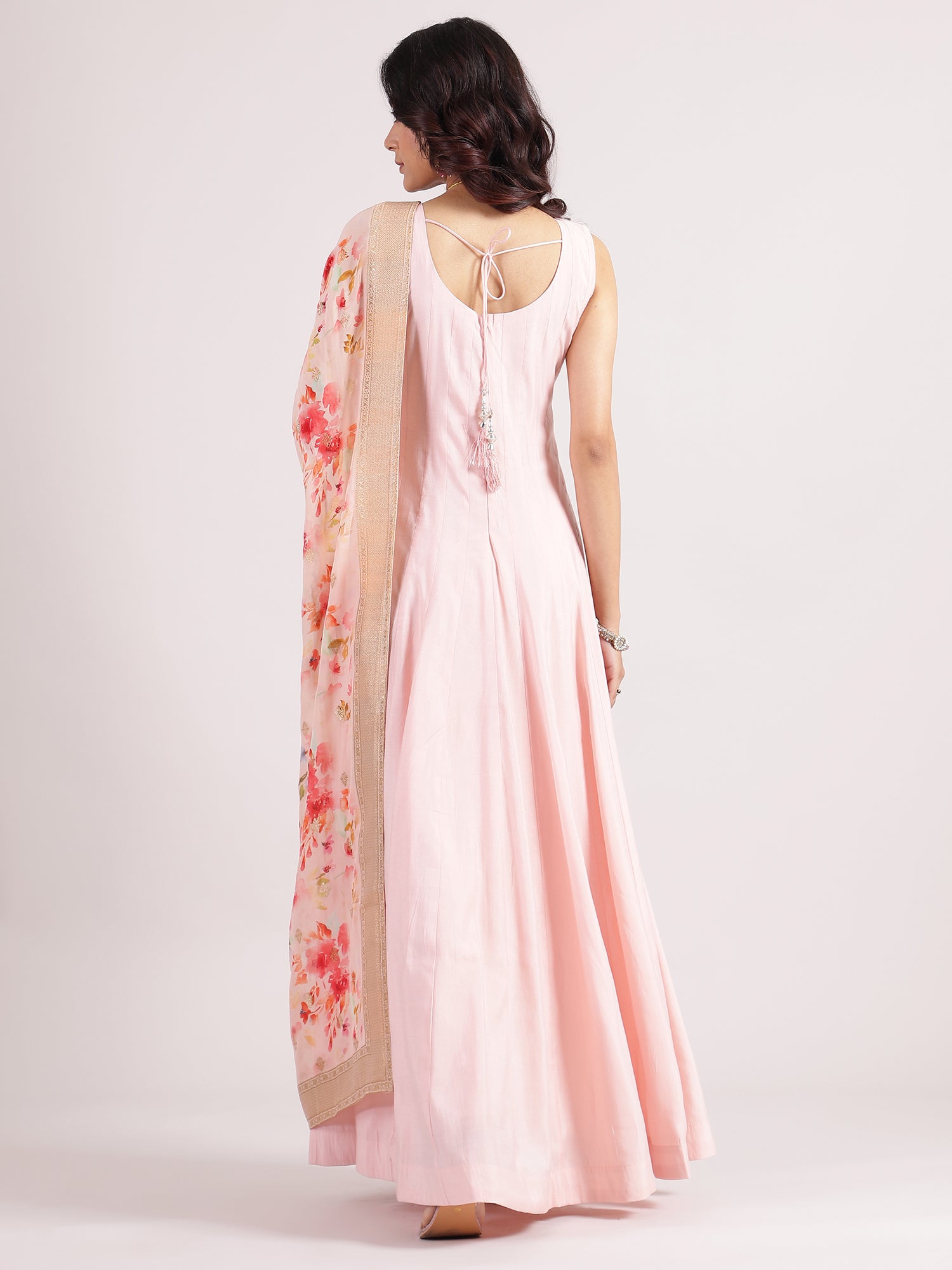 Graceful Peach Salwar Kameez with Floral Organza Banarasi Dupatta